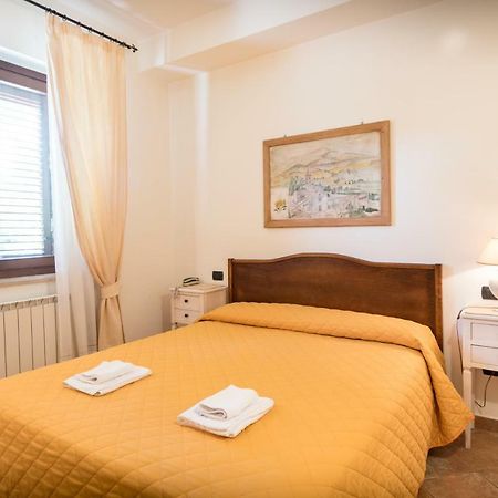 Bed & Breakfast Al Pian D'אסיסי מראה חיצוני תמונה