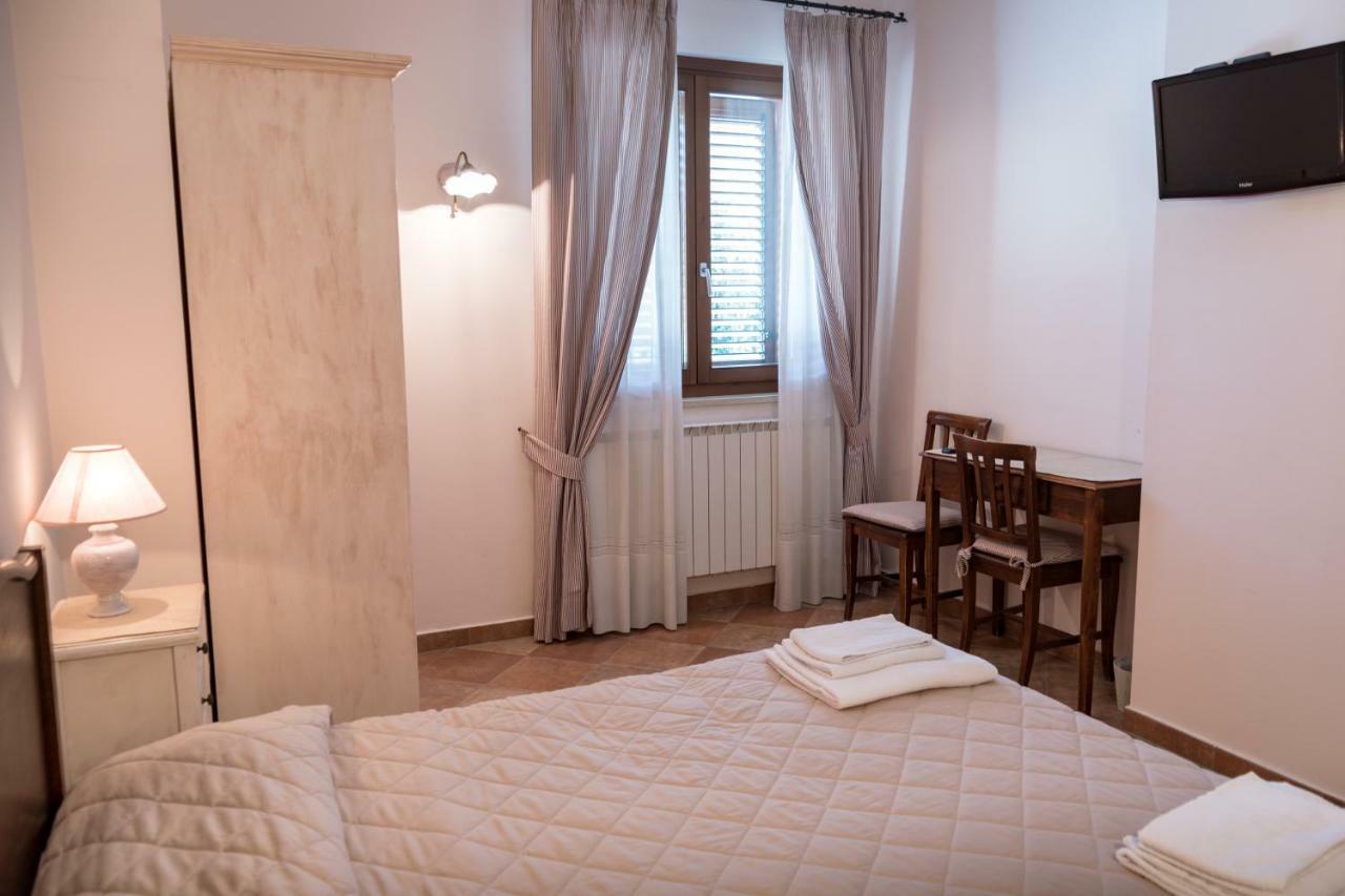 Bed & Breakfast Al Pian D'אסיסי מראה חיצוני תמונה