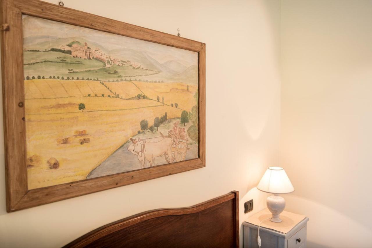 Bed & Breakfast Al Pian D'אסיסי מראה חיצוני תמונה