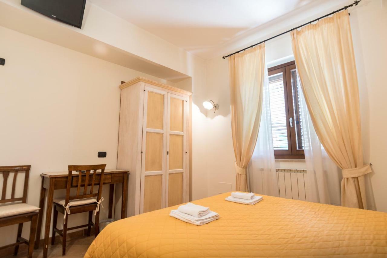 Bed & Breakfast Al Pian D'אסיסי מראה חיצוני תמונה
